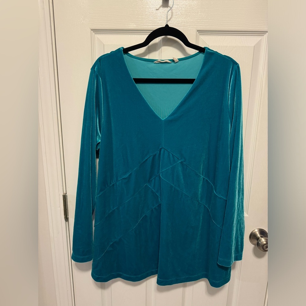 Soft Surrounding Women's 1X Jade Green Velvet Velour VNeck Top Pullover Tunic